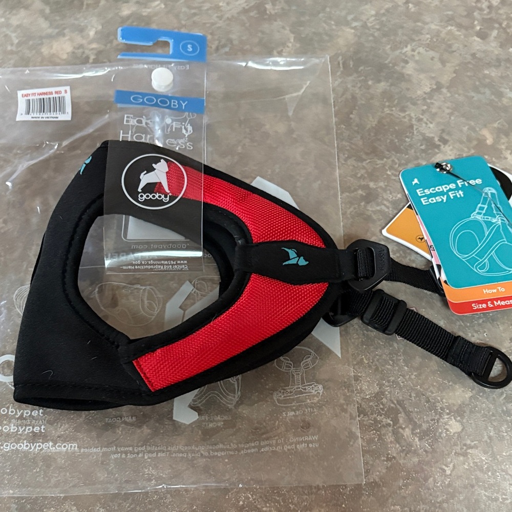 Gooby easy fit harness size small new with tags